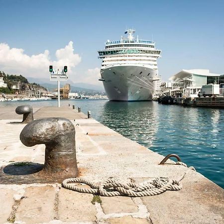 Harbor House Appartement Savona Buitenkant foto